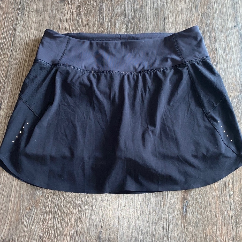 Athleta size small run with it skort black Excellent condition - Picture 1 of 11